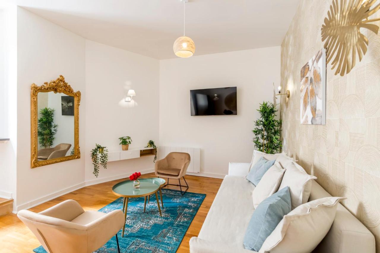 Cozy Apartment - Champs Elysees - Monceau Париж Екстериор снимка
