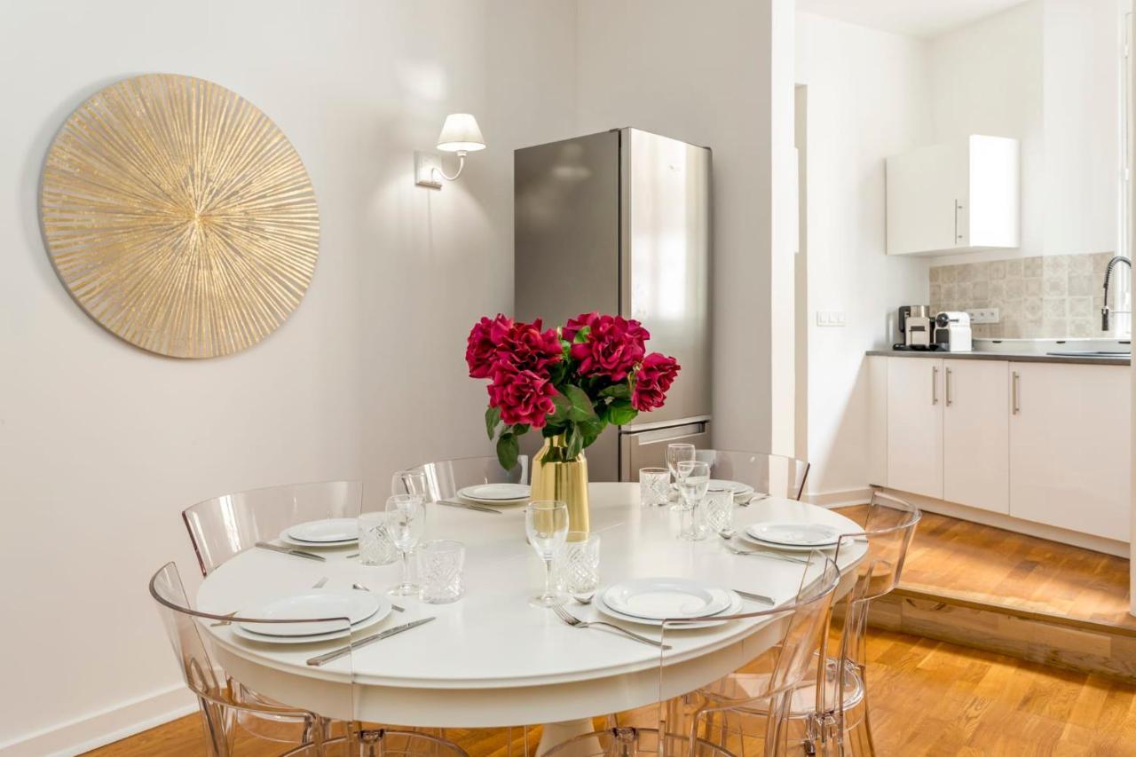 Cozy Apartment - Champs Elysees - Monceau Париж Екстериор снимка