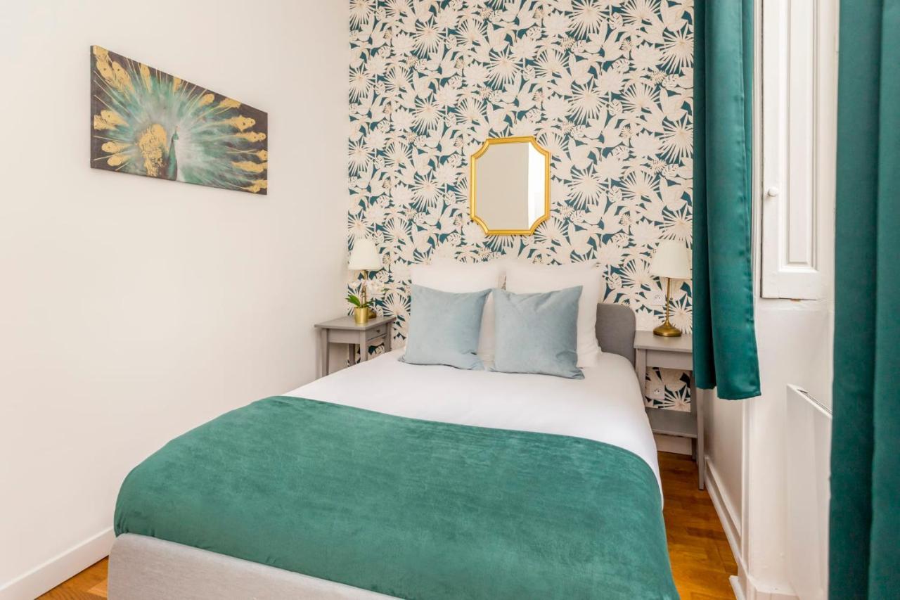 Cozy Apartment - Champs Elysees - Monceau Париж Екстериор снимка