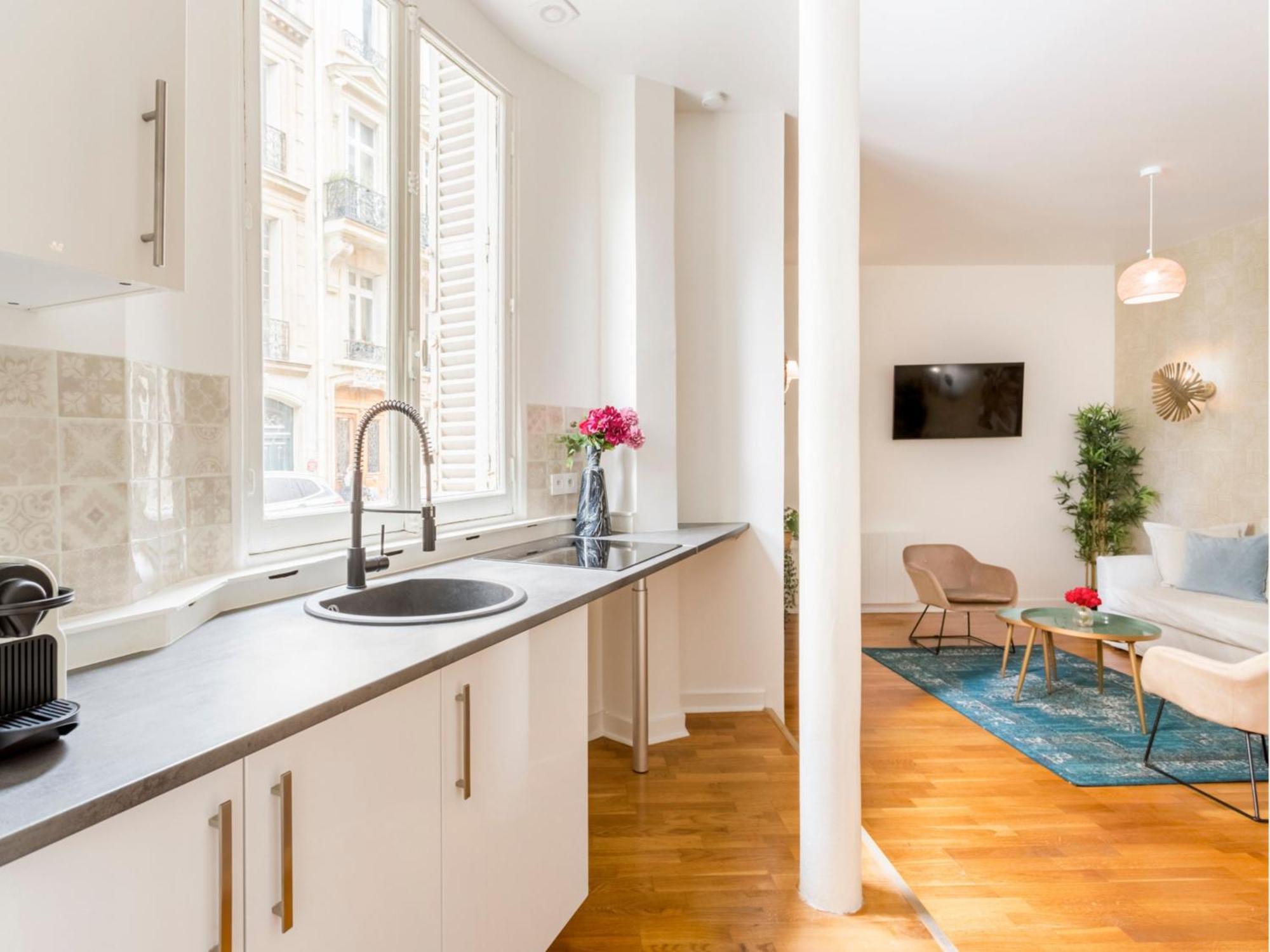 Cozy Apartment - Champs Elysees - Monceau Париж Екстериор снимка
