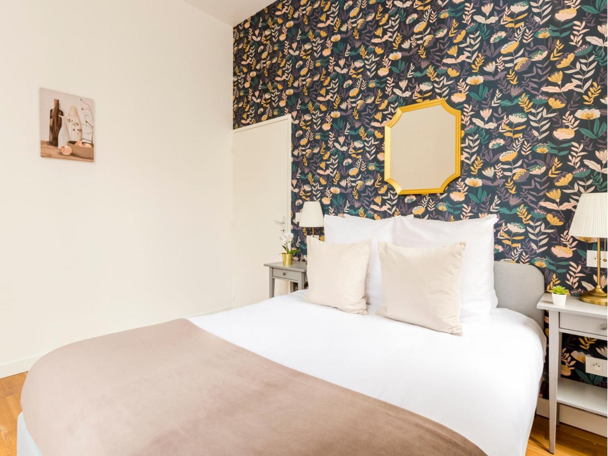 Cozy Apartment - Champs Elysees - Monceau Париж Екстериор снимка