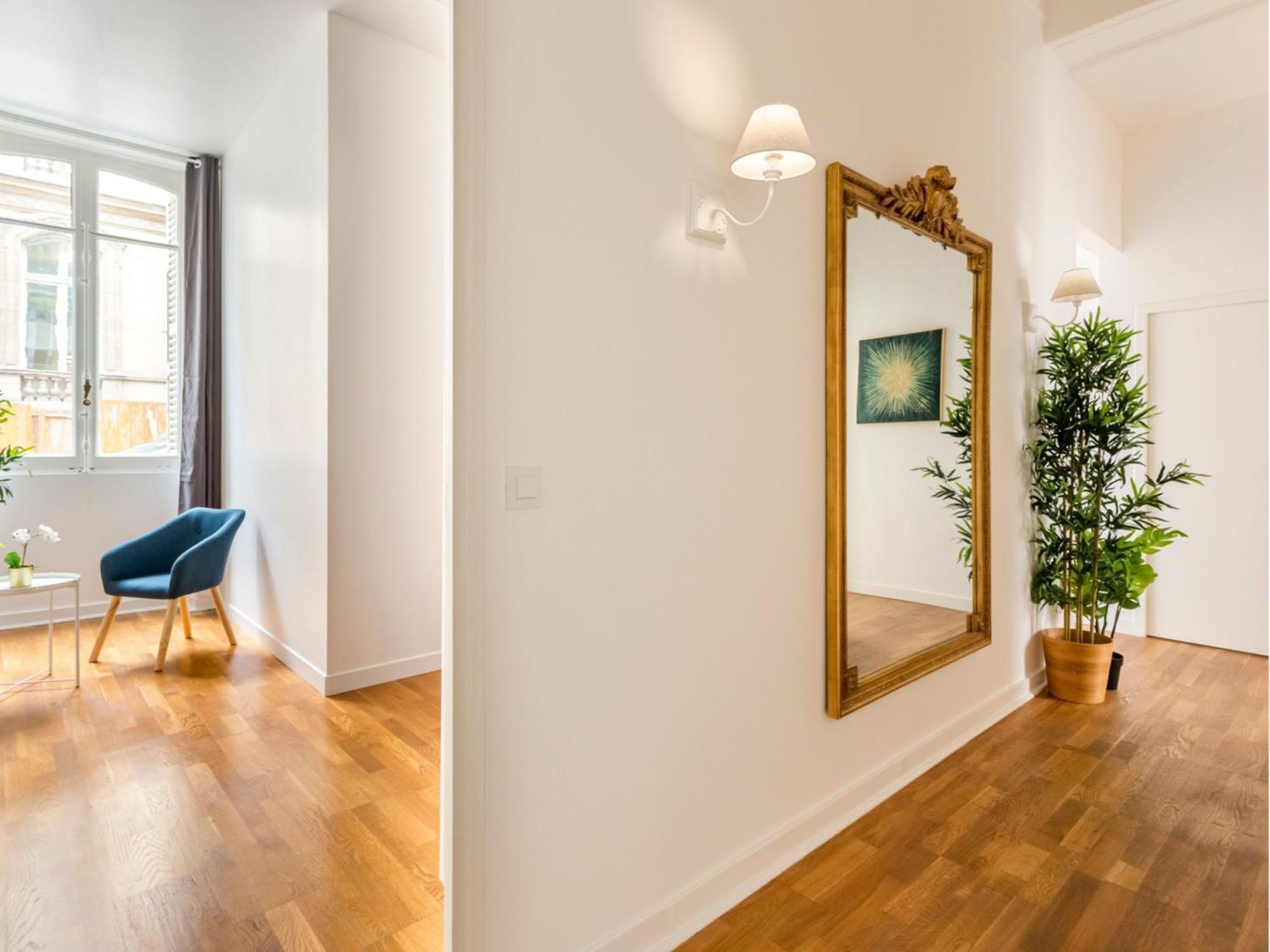 Cozy Apartment - Champs Elysees - Monceau Париж Екстериор снимка