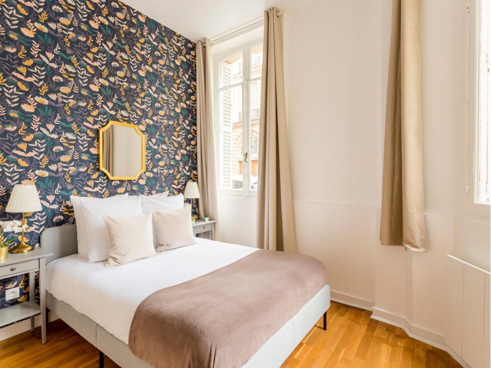 Cozy Apartment - Champs Elysees - Monceau Париж Екстериор снимка